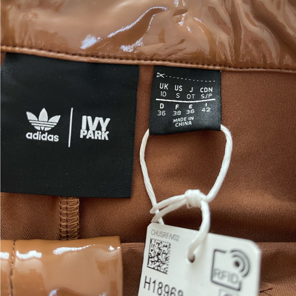 Adidas Ivy Park Latex pants size S NWT - Picture 2 of 5